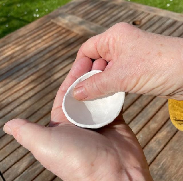 Mini Ceramic Pinch Pots with Daniela Stief
